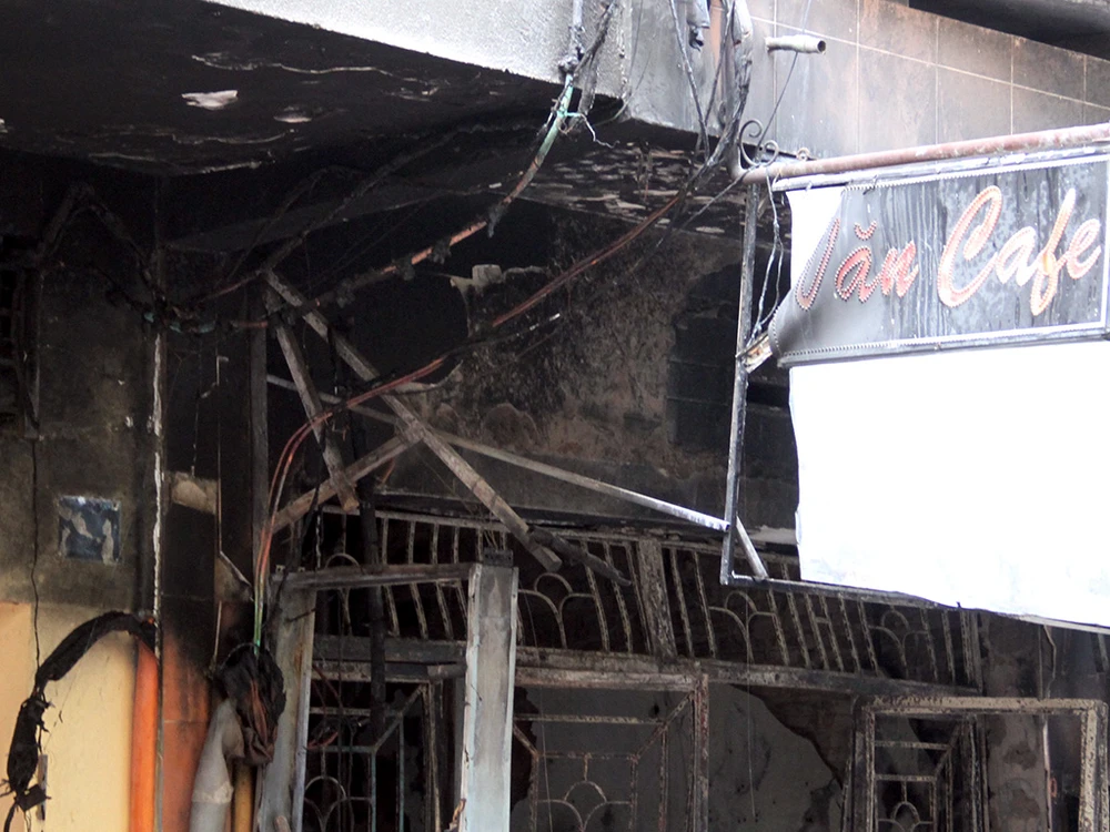 Vụ cháy ở đường Lê Văn Sỹ: Căng mắt tìm manh mối ảnh 7